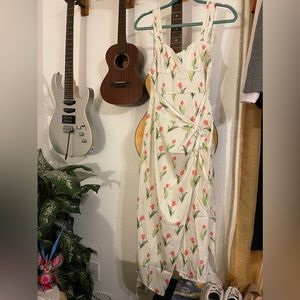 Tulips Chic summer dress. (M)